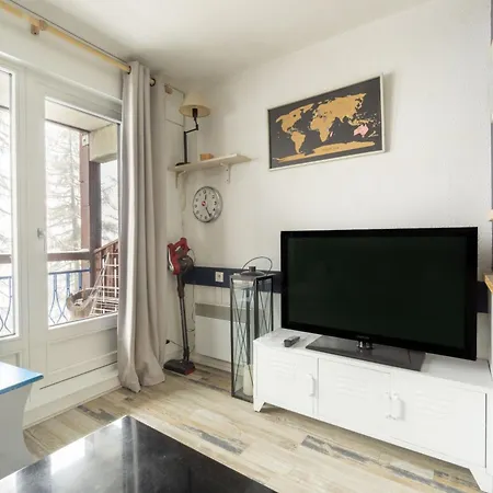 Apartment Joli Arc 1800, Piscine Bourg-Saint-Maurice